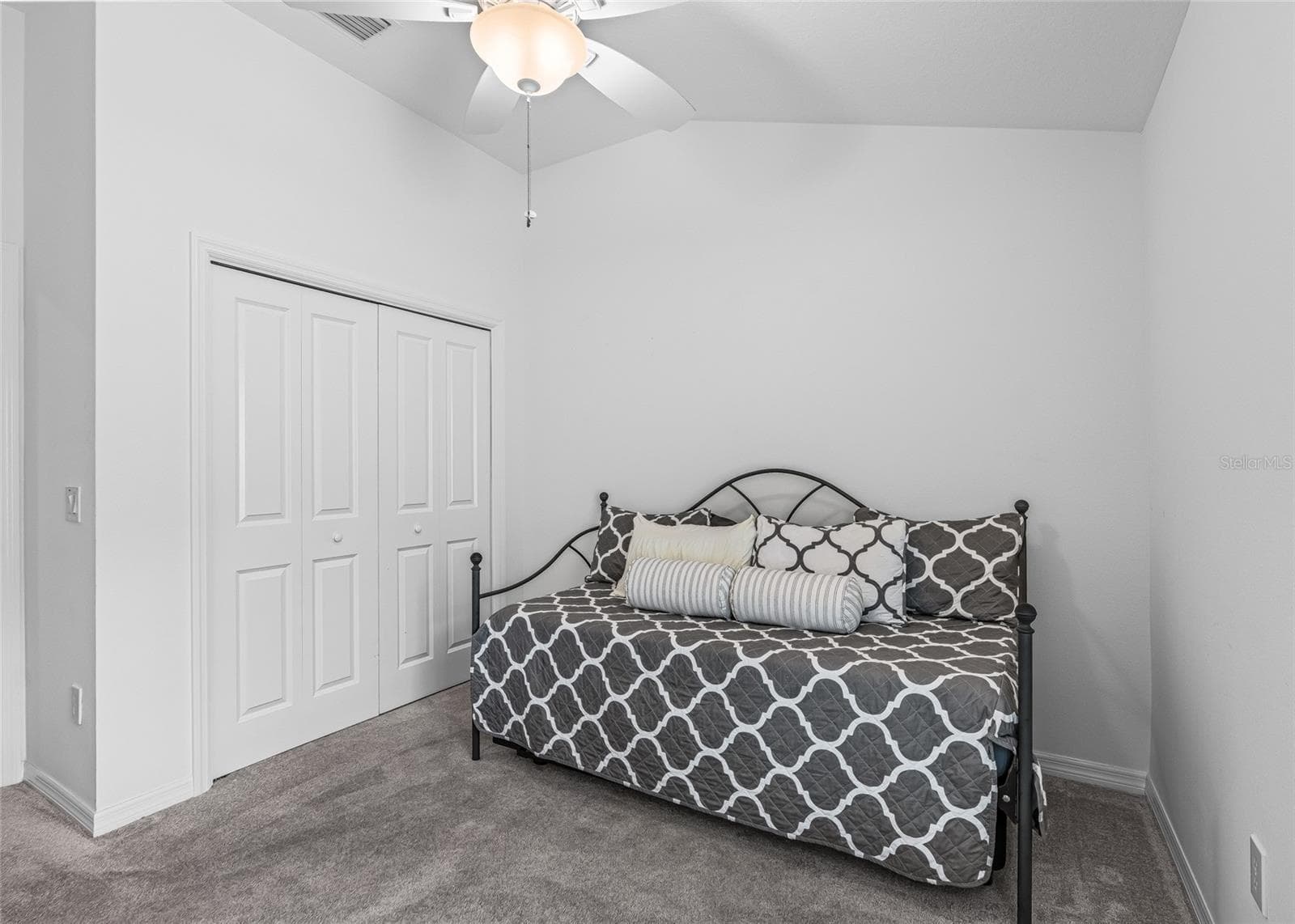 Bedroom 2 with Closset - 3146 JACQUELINE WAY, THE VILLAGES