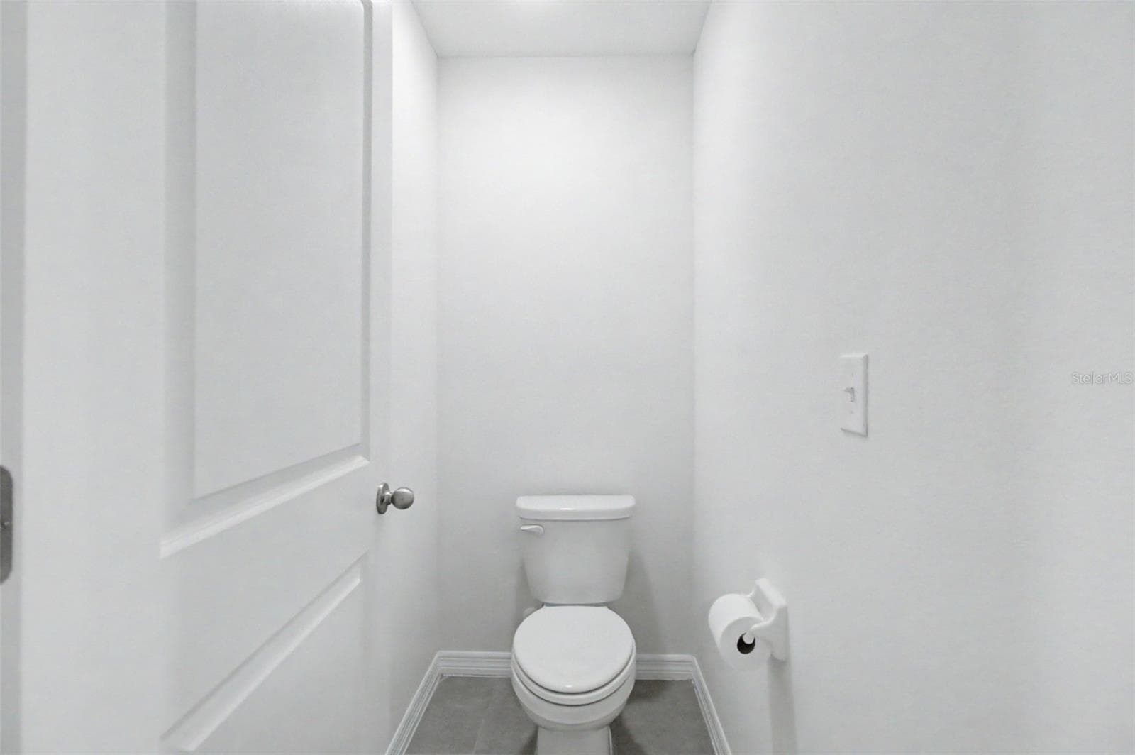 PRIMARY ENSUITE - 25199 NW 8TH RD, NEWBERRY