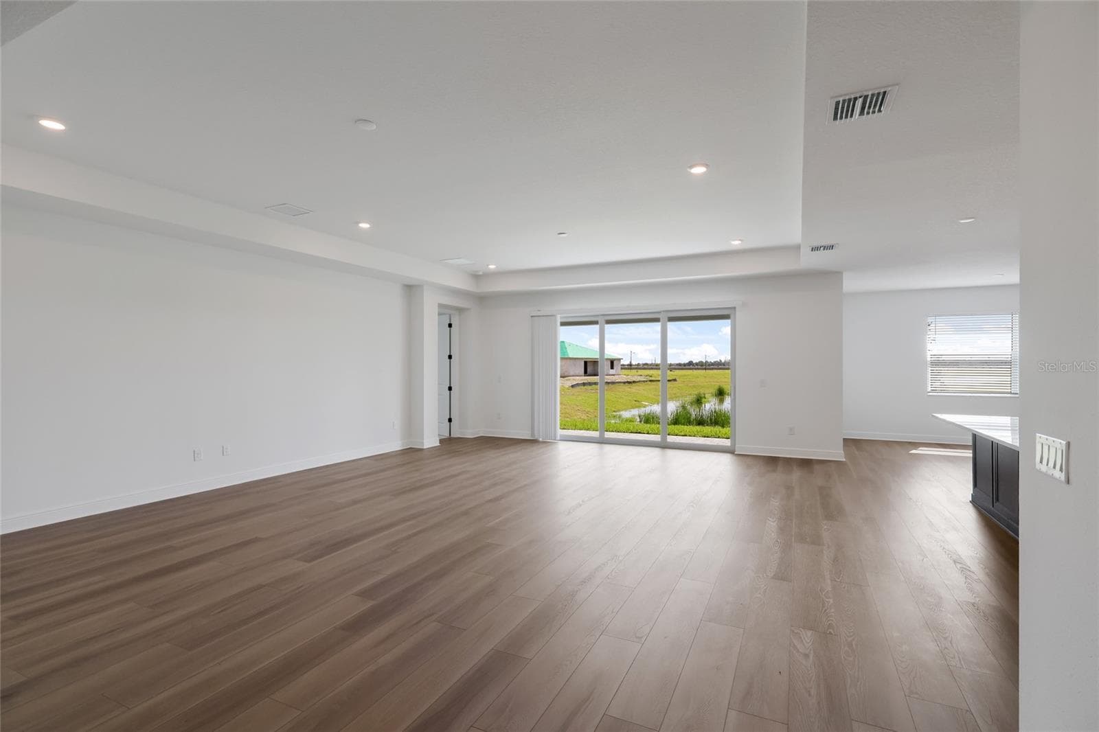 Single Family Residence at 8924 DEEP HORIZON LOOP, PARRISH, photo 10 of 60