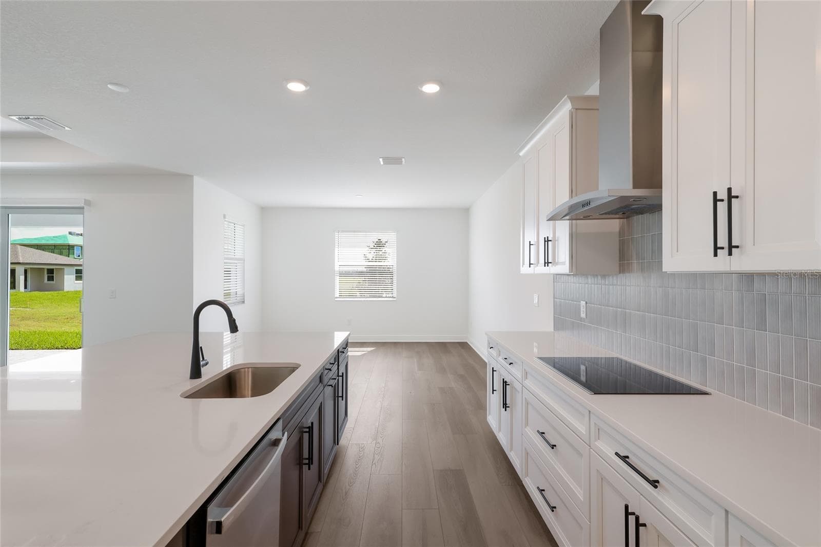 Single Family Residence at 8924 DEEP HORIZON LOOP, PARRISH, photo 18 of 60