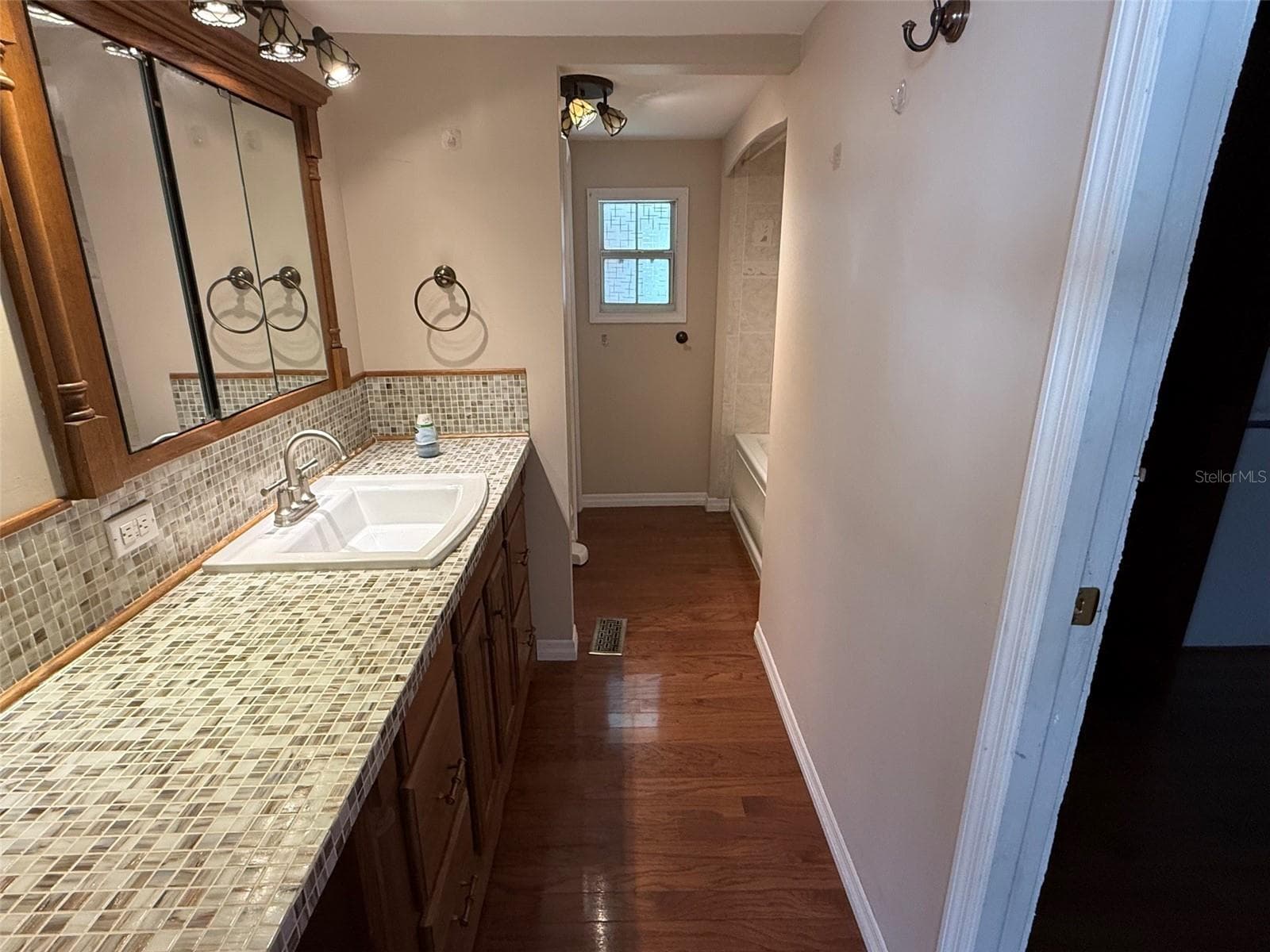 Manufactured Home at 3022 SHORT LEAF ST, WESLEY CHAPEL, photo 10 of 13