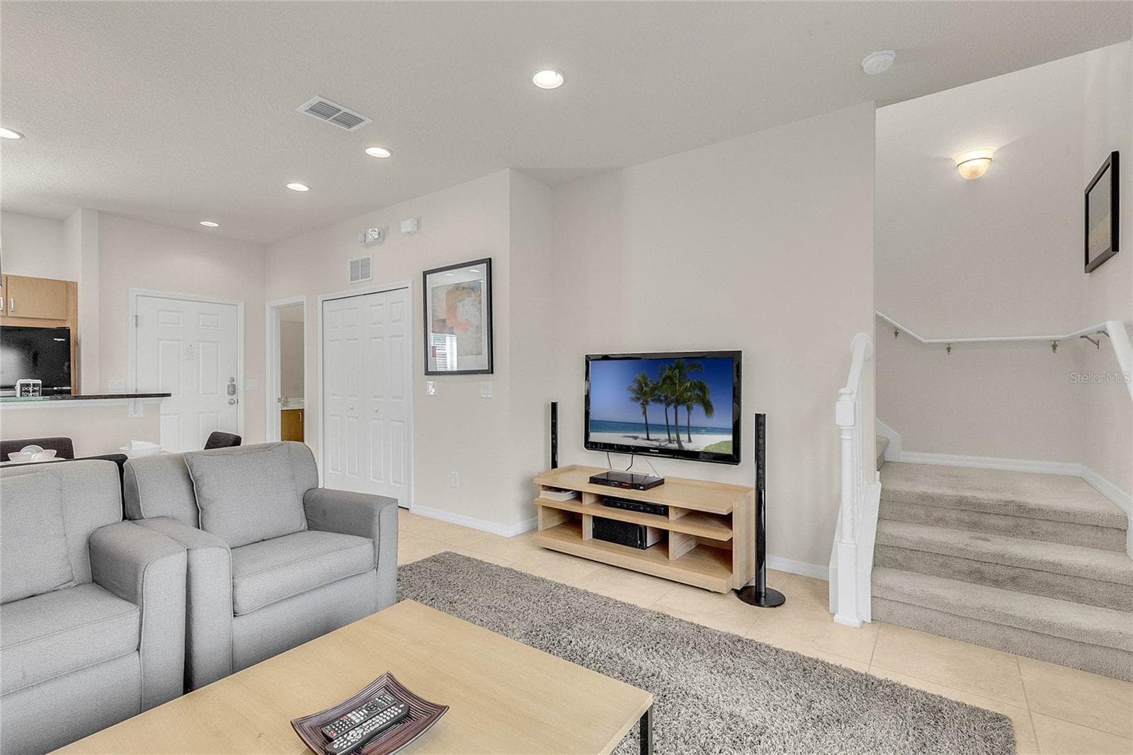 Townhouse at 3020 BIRD OF PARADISE LN, KISSIMMEE, photo 4 of 23