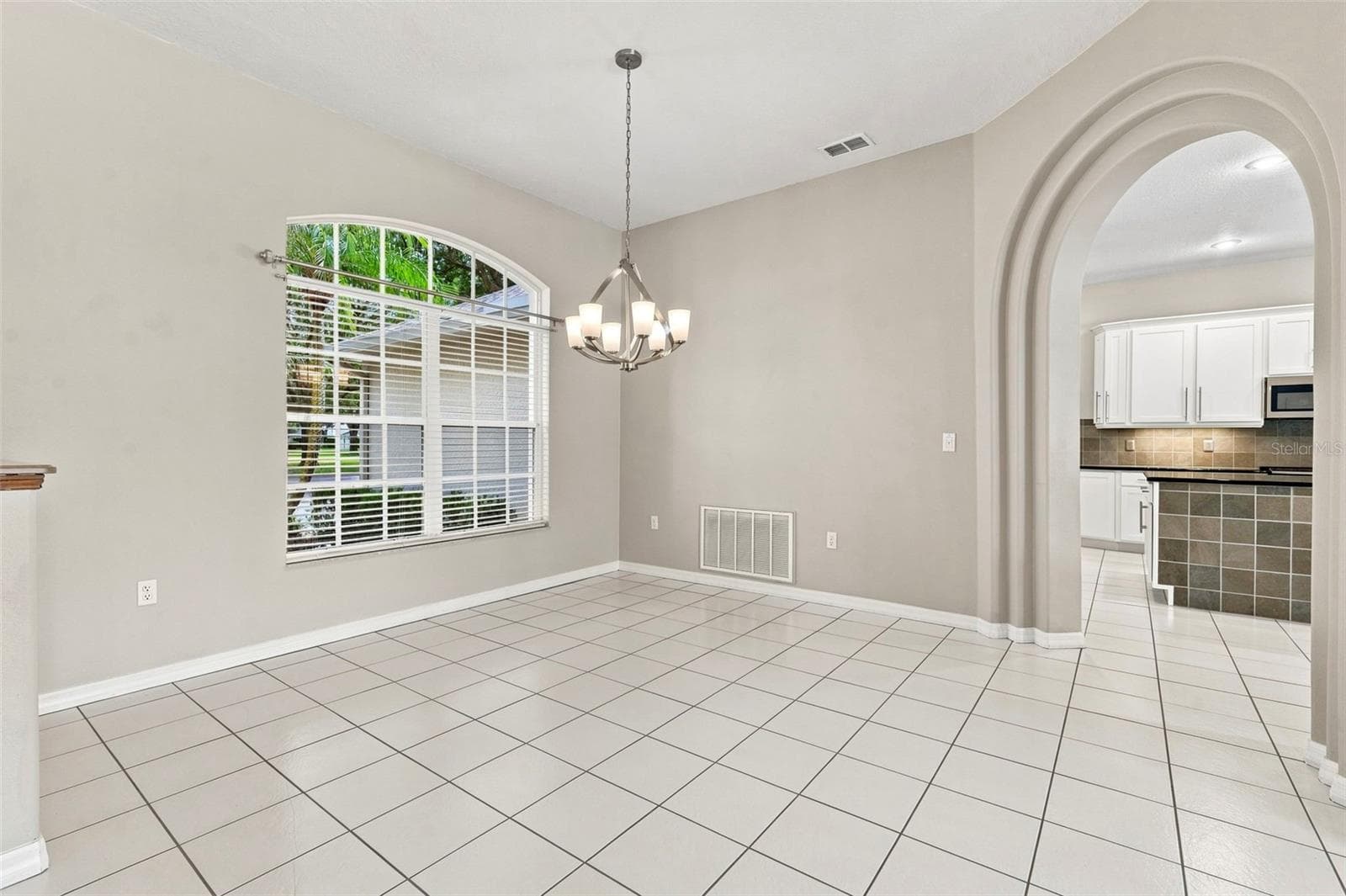 Single Family Residence at 13756 DOWLING LN, ODESSA, photo 11 of 93