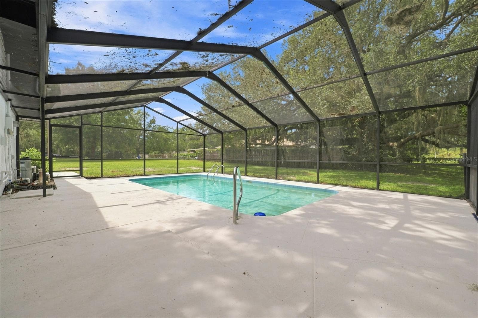Single Family Residence at 11666 SEMINOLE DR, NEW PORT RICHEY, photo 2 of 52