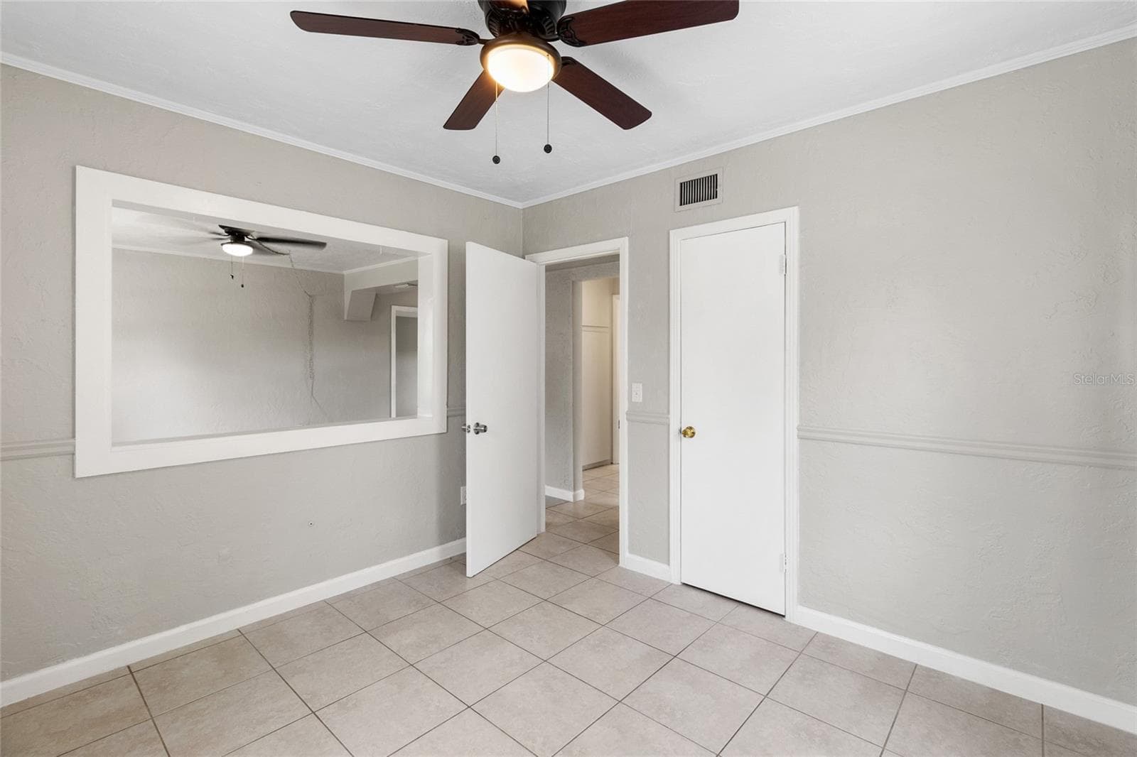 Single Family Residence at 5410 14TH AVE S, GULFPORT, photo 12 of 40