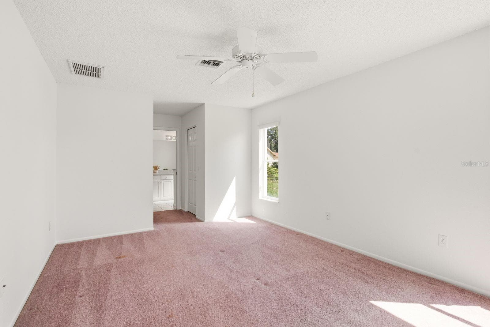 Master Suite - 6639 SUN POINT CT, NEW PORT RICHEY