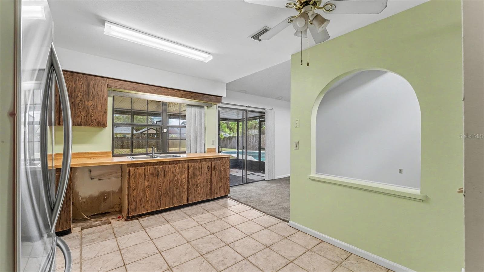 Single Family Residence at 2236 COUNTRY LOOP N, LAKELAND, photo 17 of 36