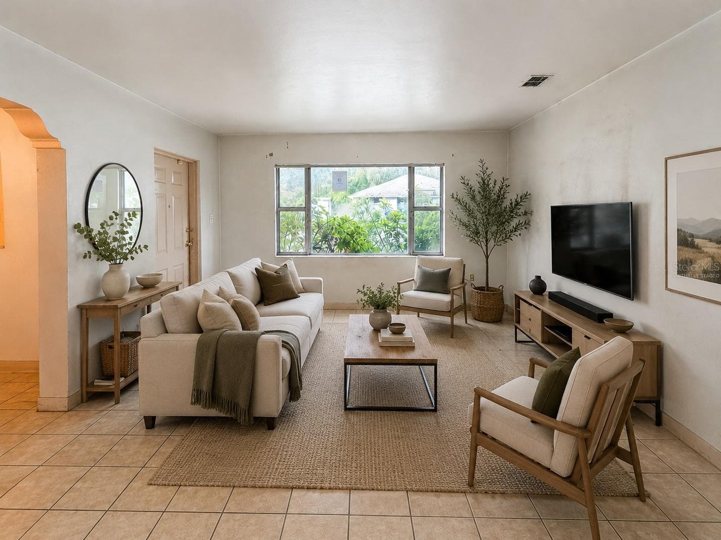Virtually Staged - 3801 E OSBORNE AVE, TAMPA