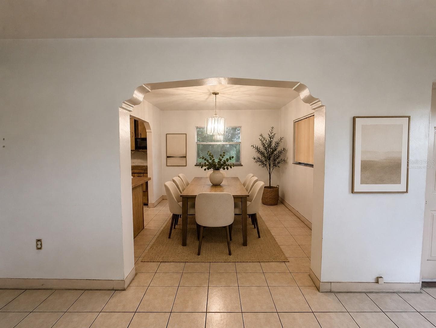 Virtually Staged - 3801 E OSBORNE AVE, TAMPA