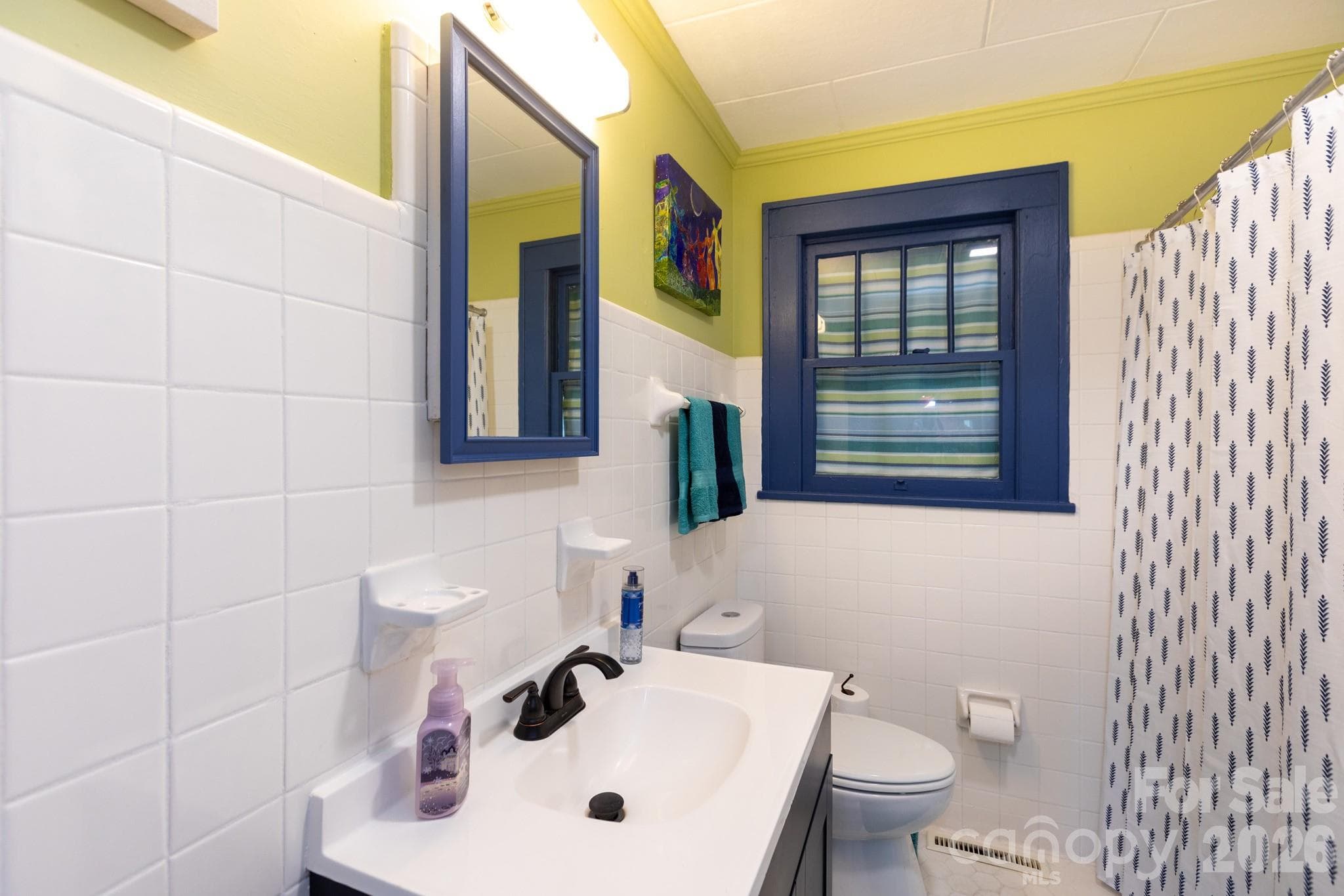 Bath - 1030 N Jackson Street, Salisbury