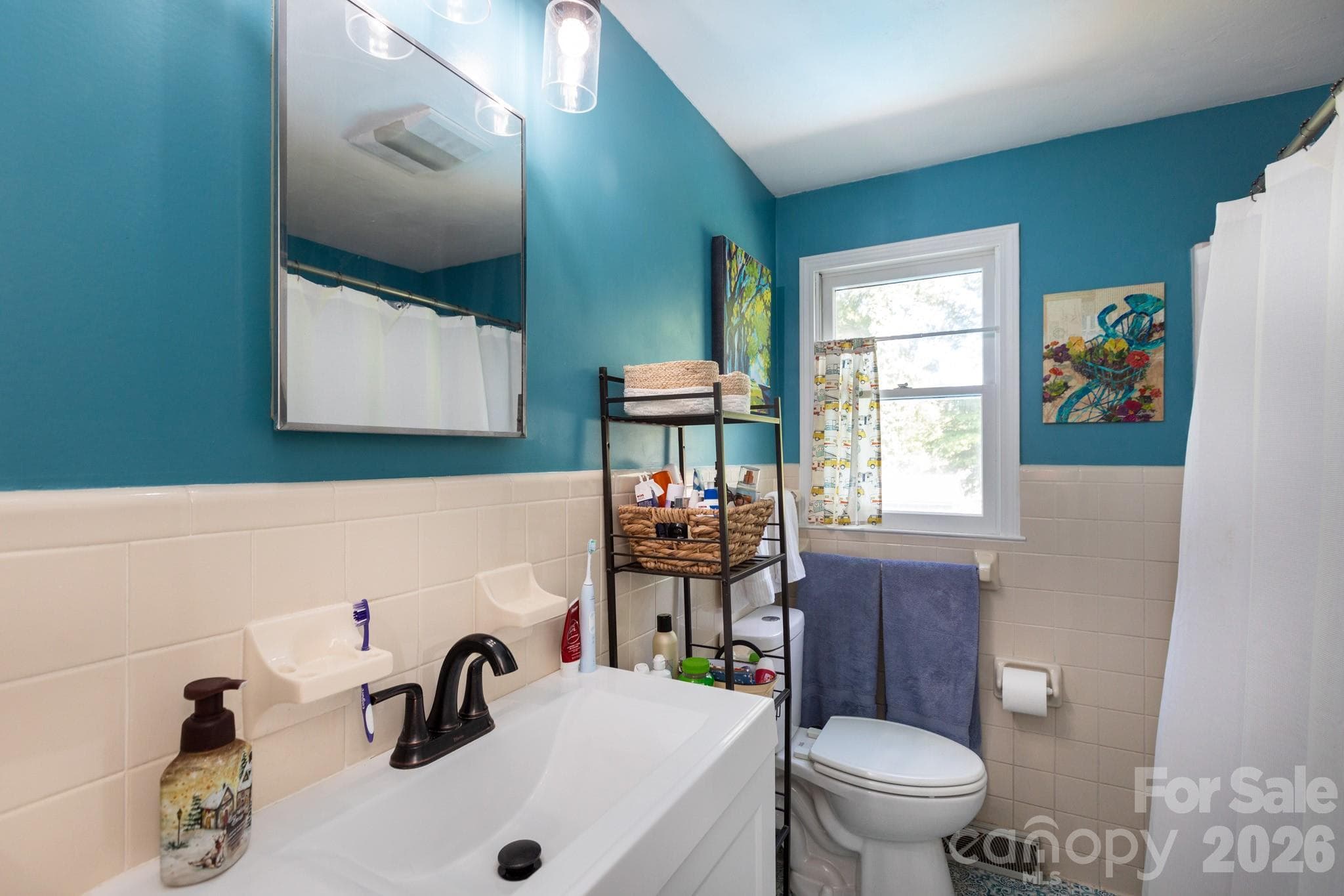 Bath - 1030 N Jackson Street, Salisbury