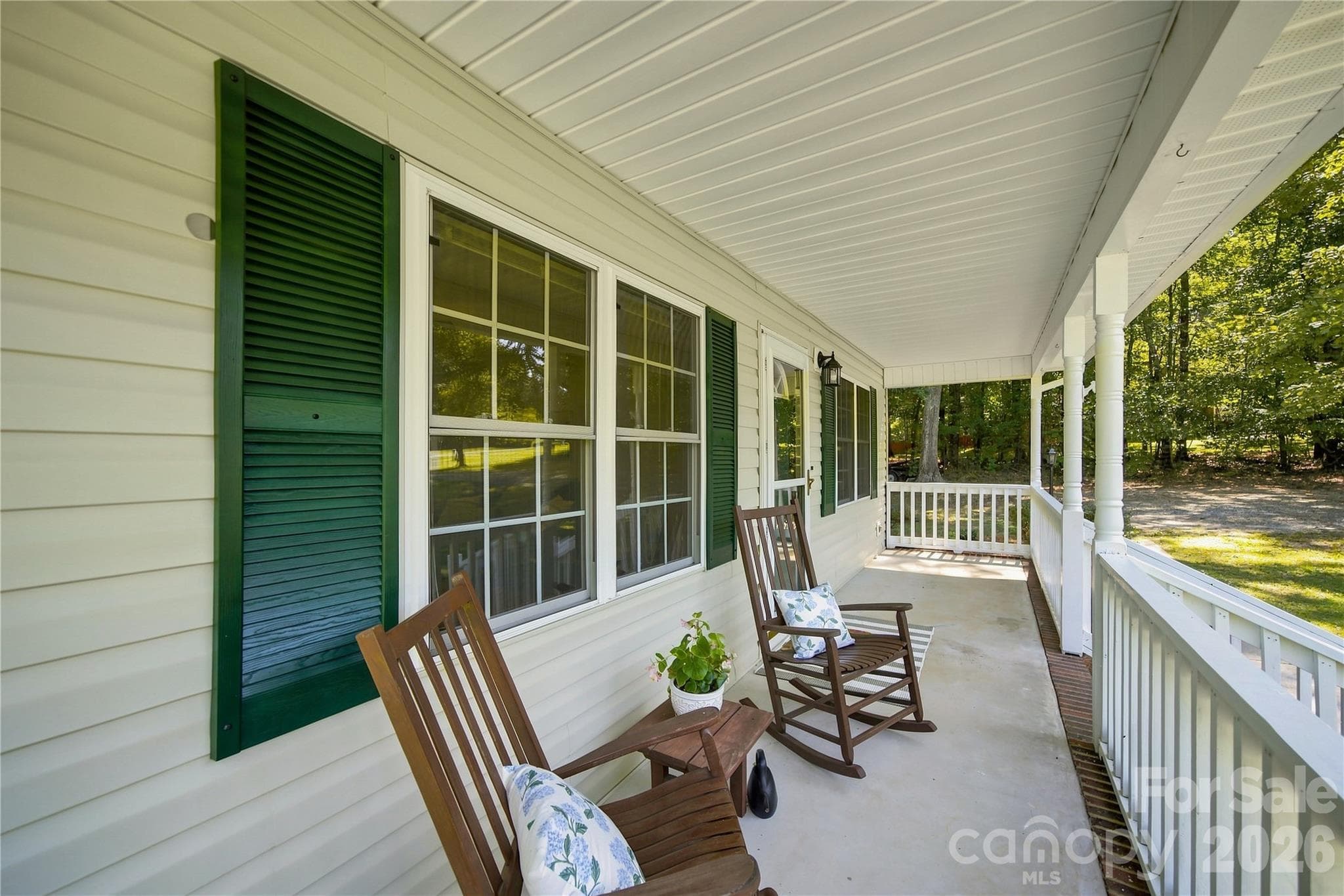 Single Family Residence at 122 Providence Place, York, photo 4 of 45