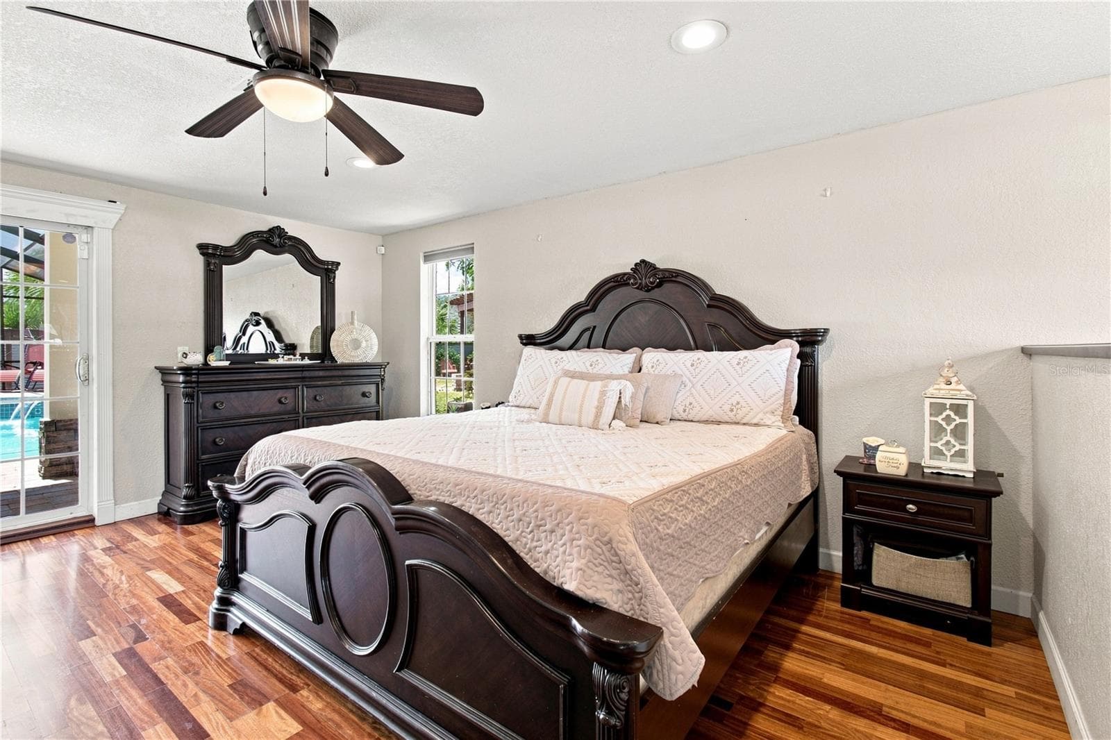 Huge Primary Bedroom - 9020 AUBURN WAY, TAMPA