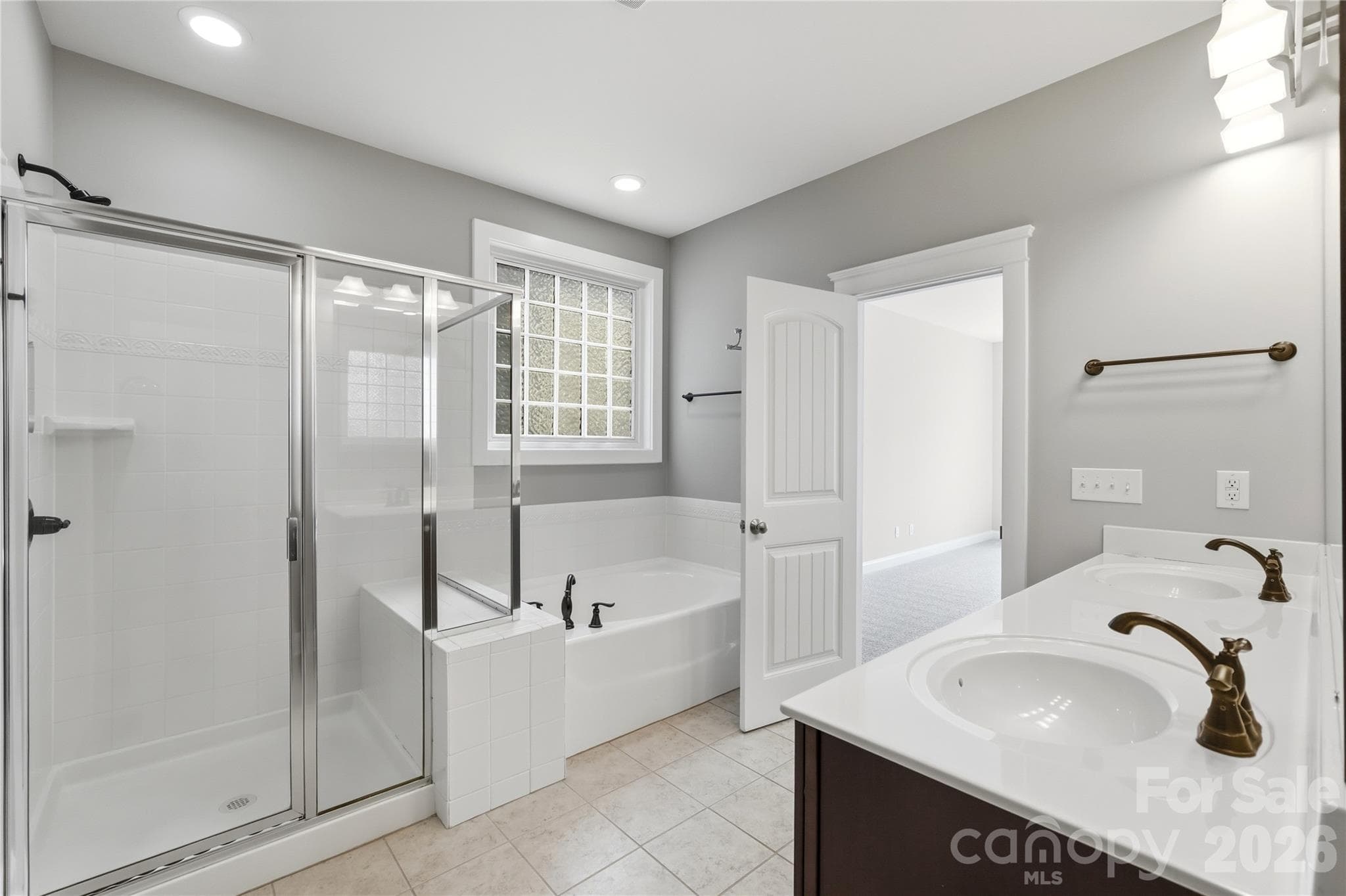 Single Family Residence at 660 Revival Row, Fort Mill, photo 23 of 38