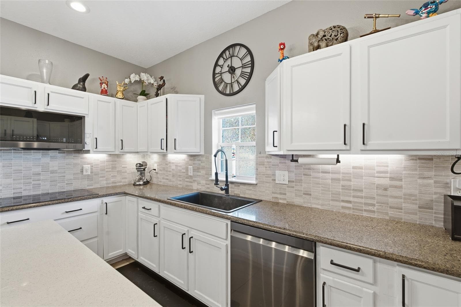 Single Family Residence at 1873 64TH AVE N, ST PETERSBURG, photo 21 of 59