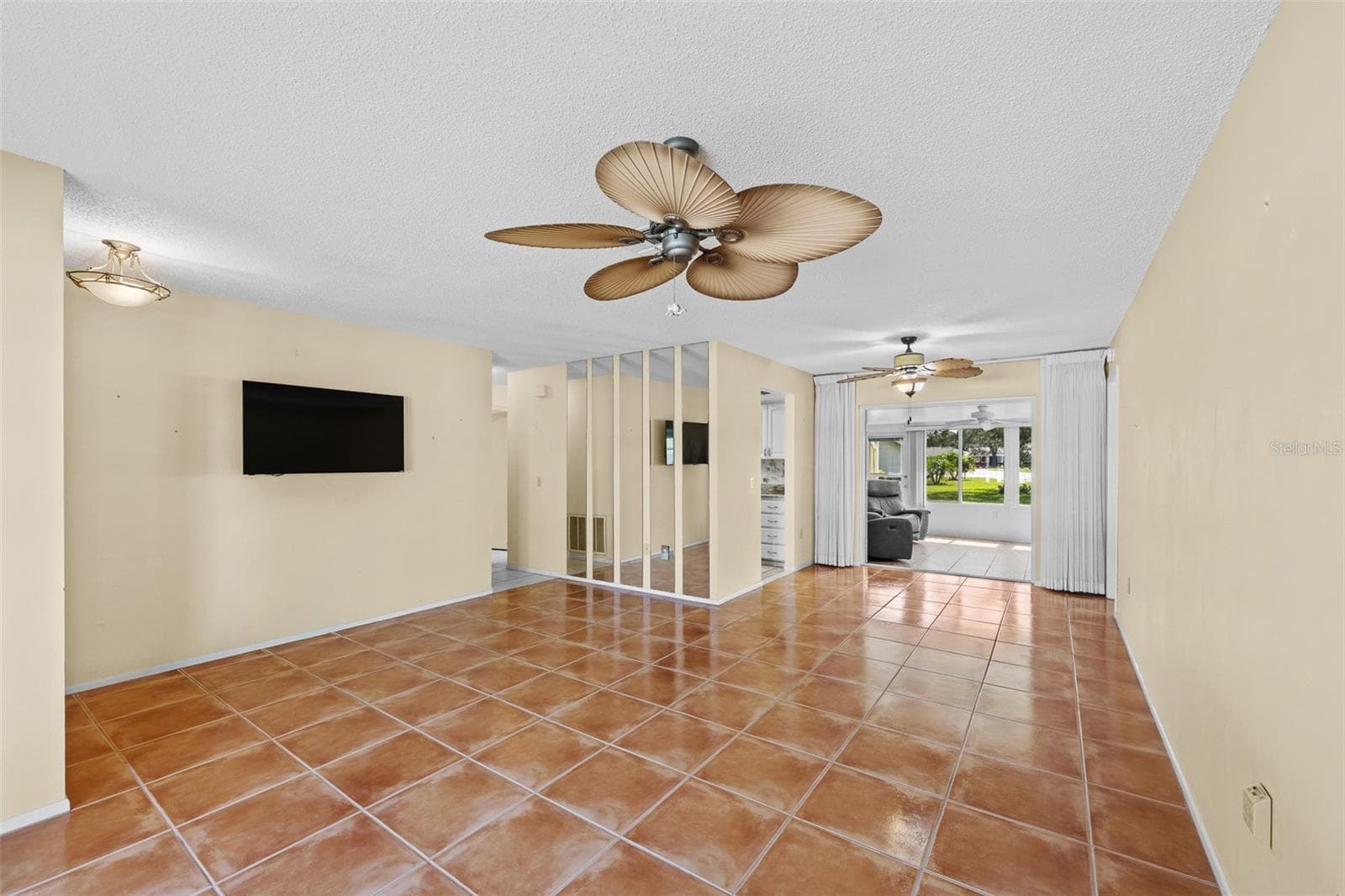 Single Family Residence at 8643 GOLD PINE DR, PORT RICHEY, photo 4 of 32