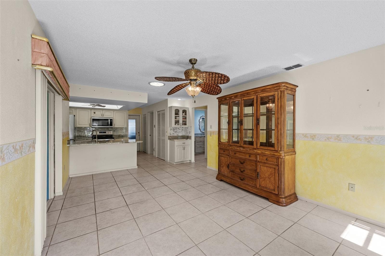 Single Family Residence at 8643 GOLD PINE DR, PORT RICHEY, photo 11 of 32