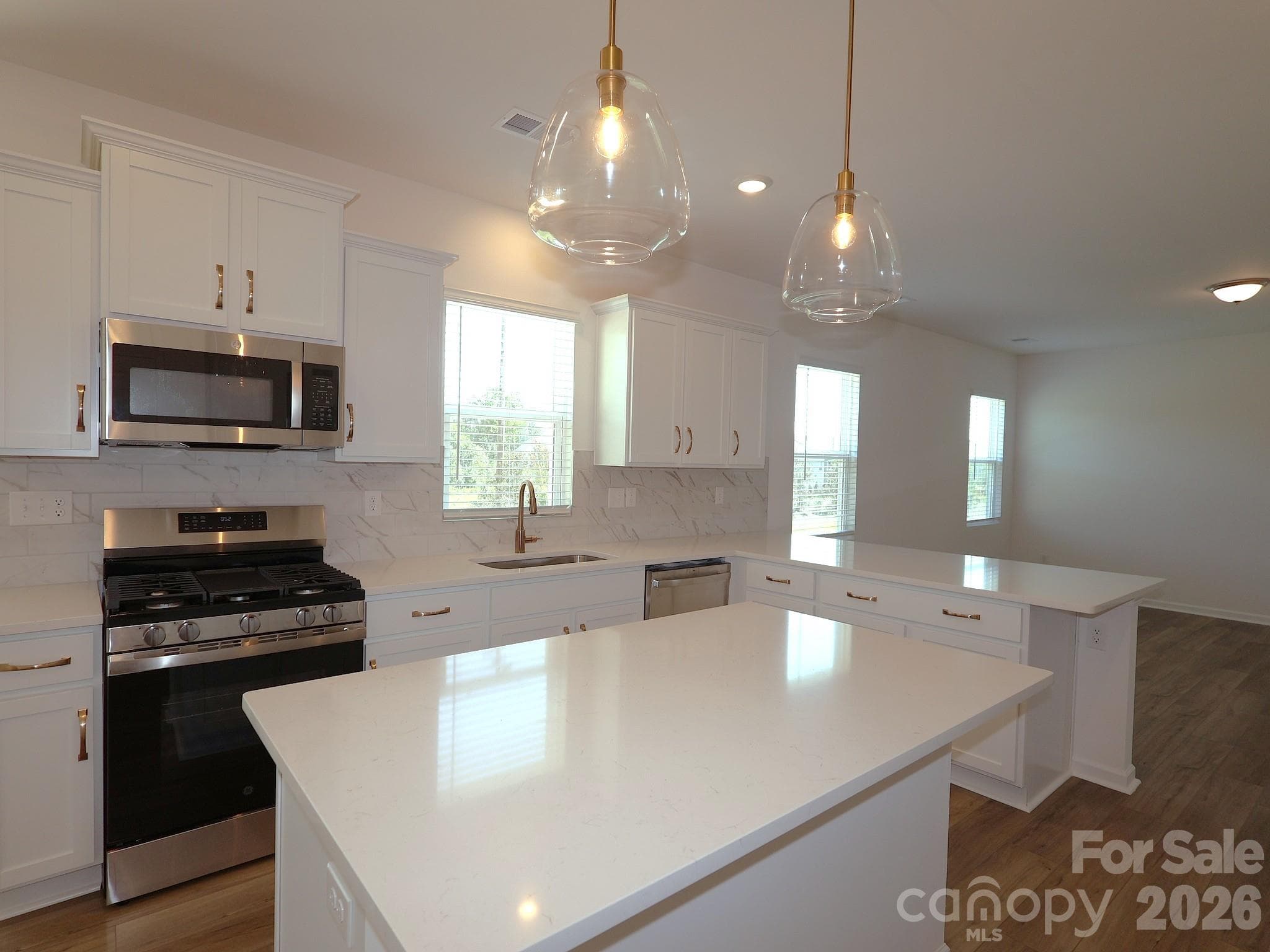 Kitchen - 1414 Bucknell Street, Wingate