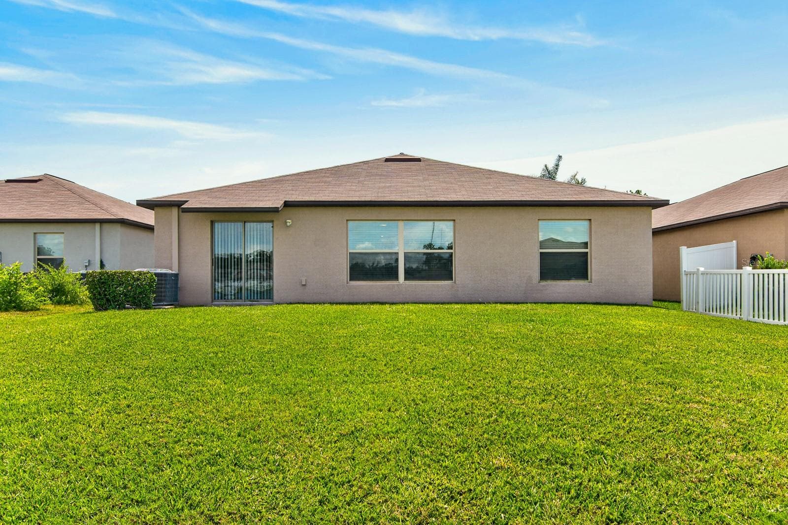Single Family Residence at 12826 WILDFLOWER MEADOW DR, RIVERVIEW, photo 42 of 60