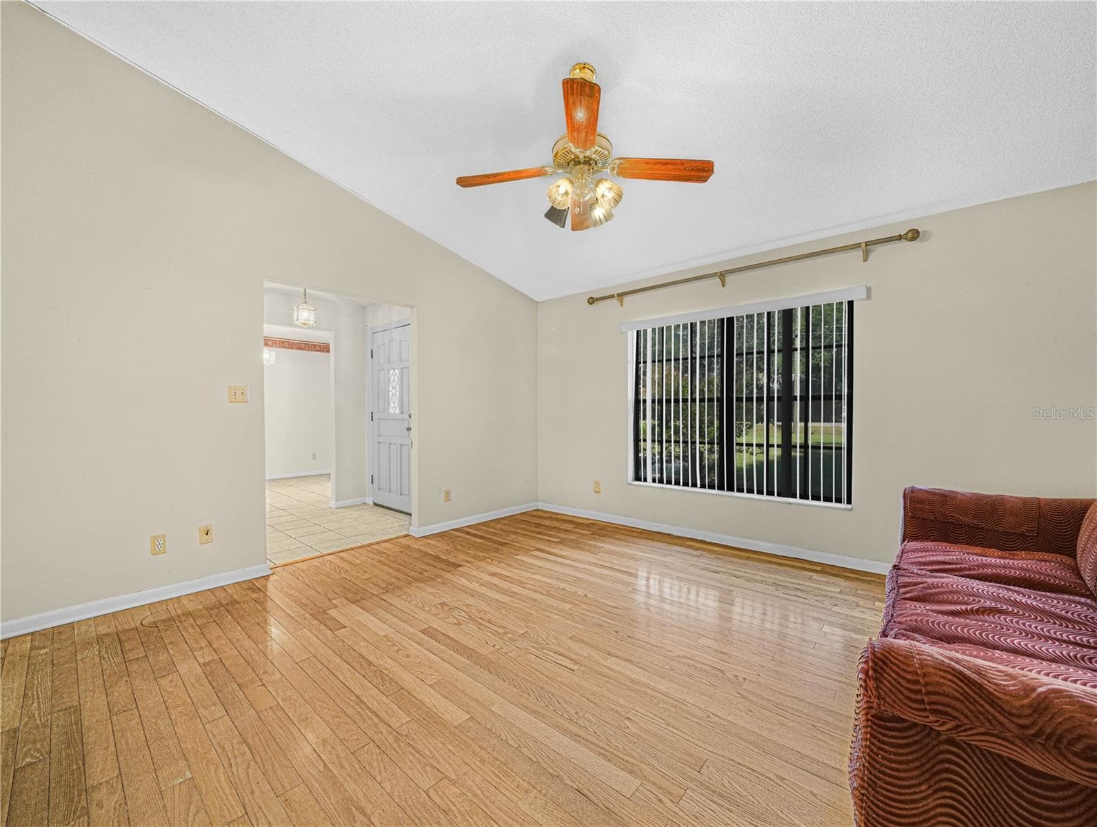 Living Room - 6050 LUNN RD, LAKELAND