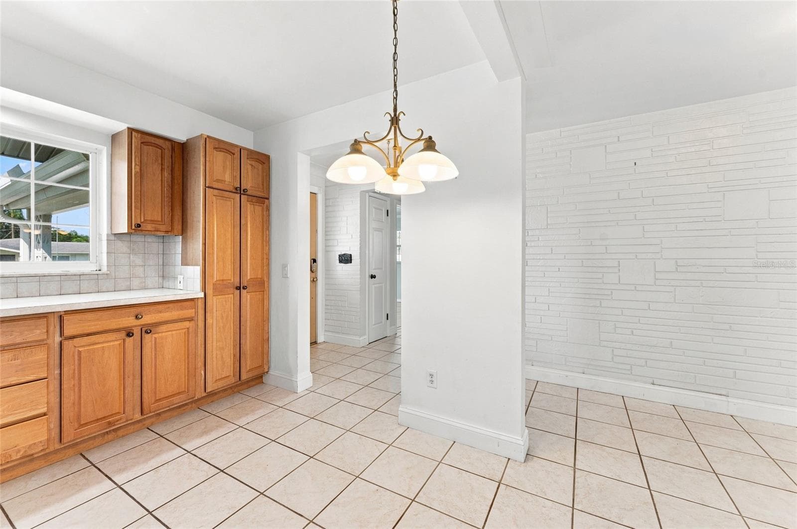 Single Family Residence at 1773 LONDON LN, CLEARWATER, photo 28 of 78