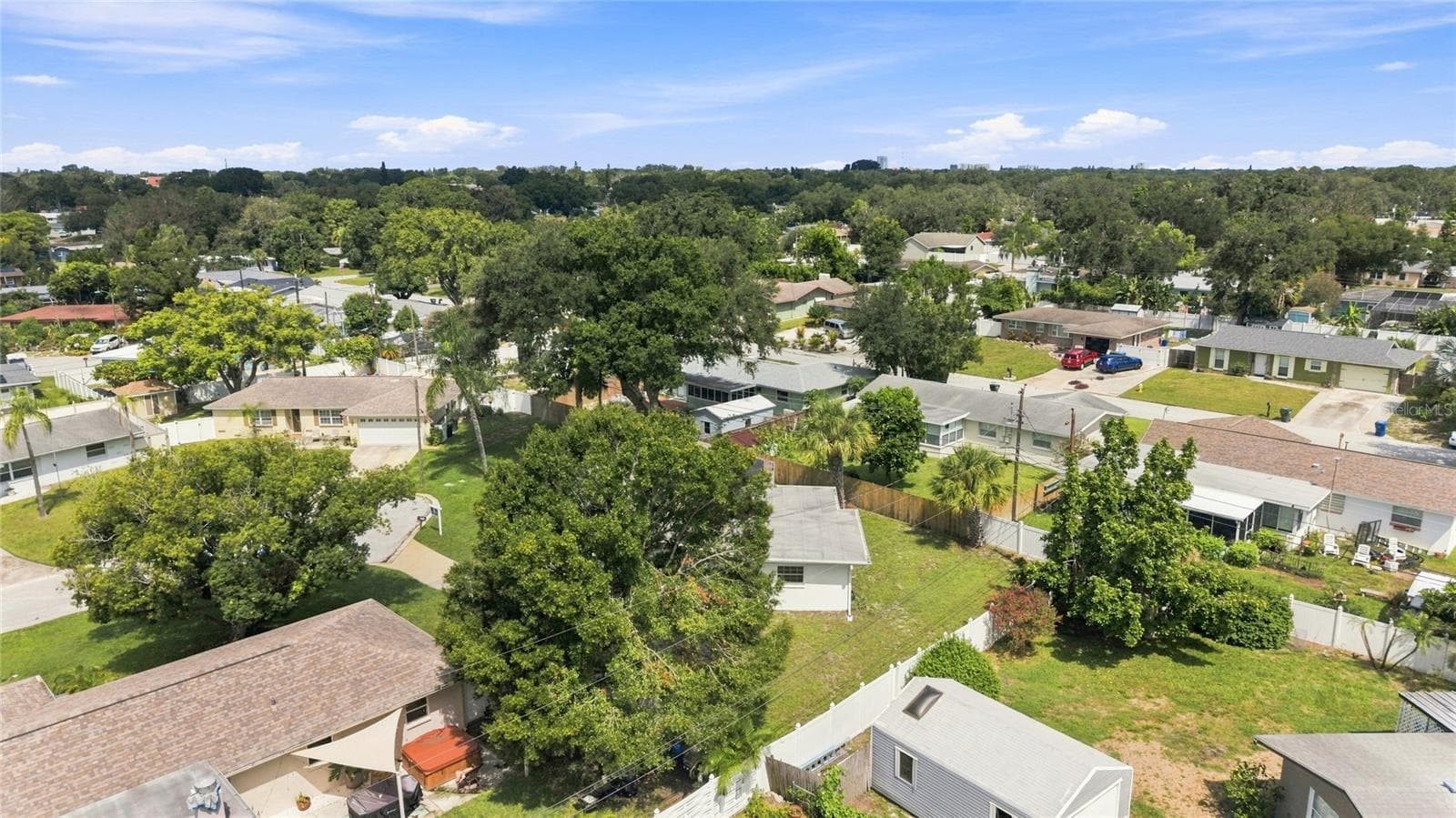Single Family Residence at 1773 LONDON LN, CLEARWATER, photo 74 of 78