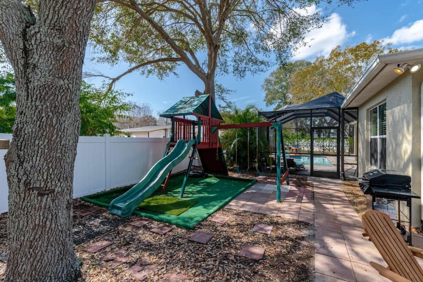 Single Family Residence at 2930 W ROGERS AVE, TAMPA, photo 68 of 73