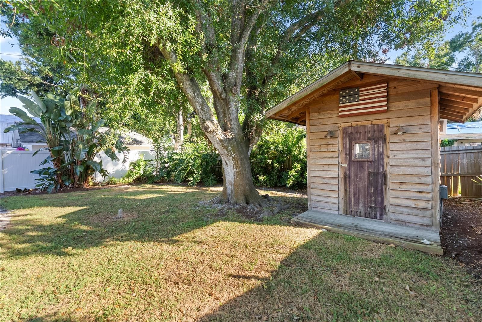 Single Family Residence at 2530 LOMA LINDA ST, SARASOTA, photo 9 of 52
