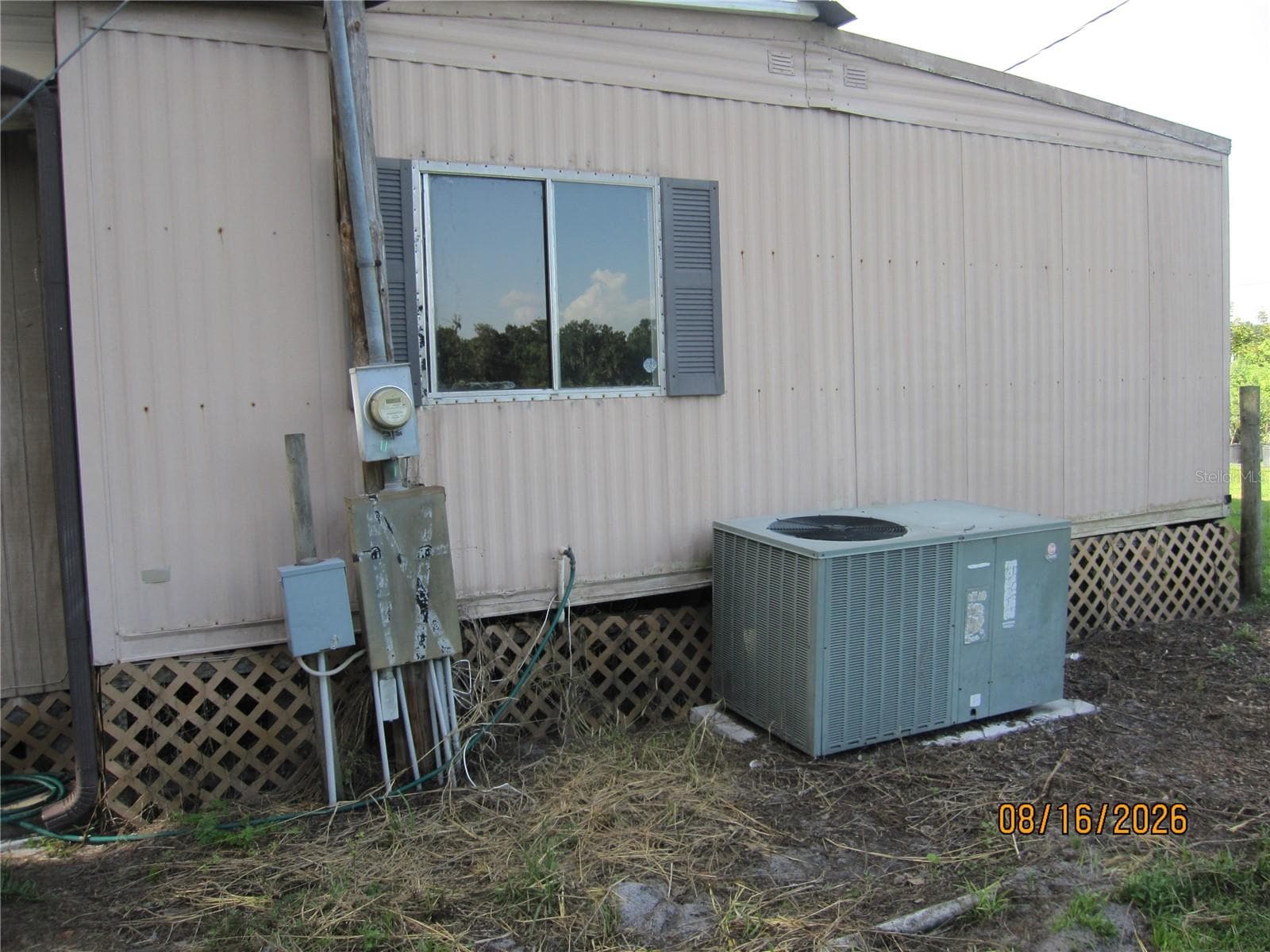 Manufactured Home at 3216 JACK JONES RD, WAUCHULA, photo 7 of 78