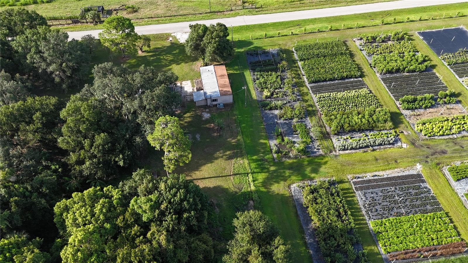 Manufactured Home at 3216 JACK JONES RD, WAUCHULA, photo 15 of 78