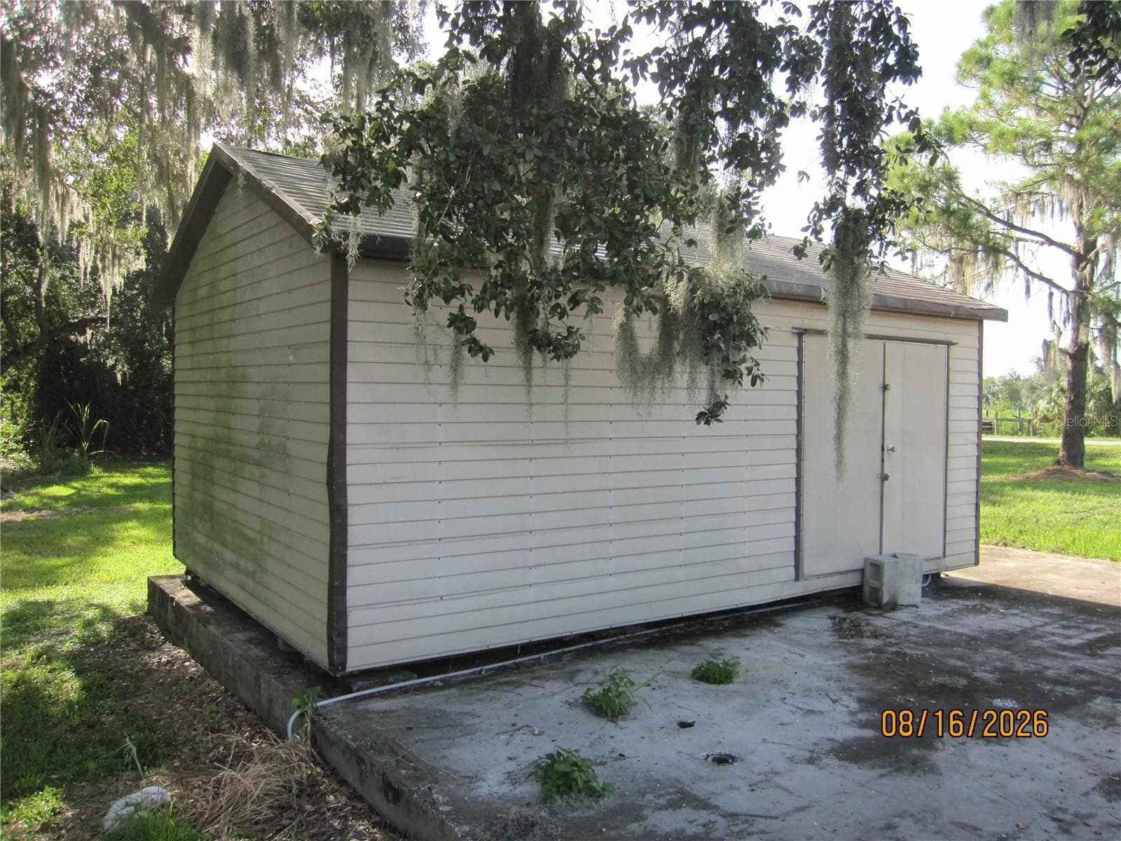 Manufactured Home at 3216 JACK JONES RD, WAUCHULA, photo 33 of 78
