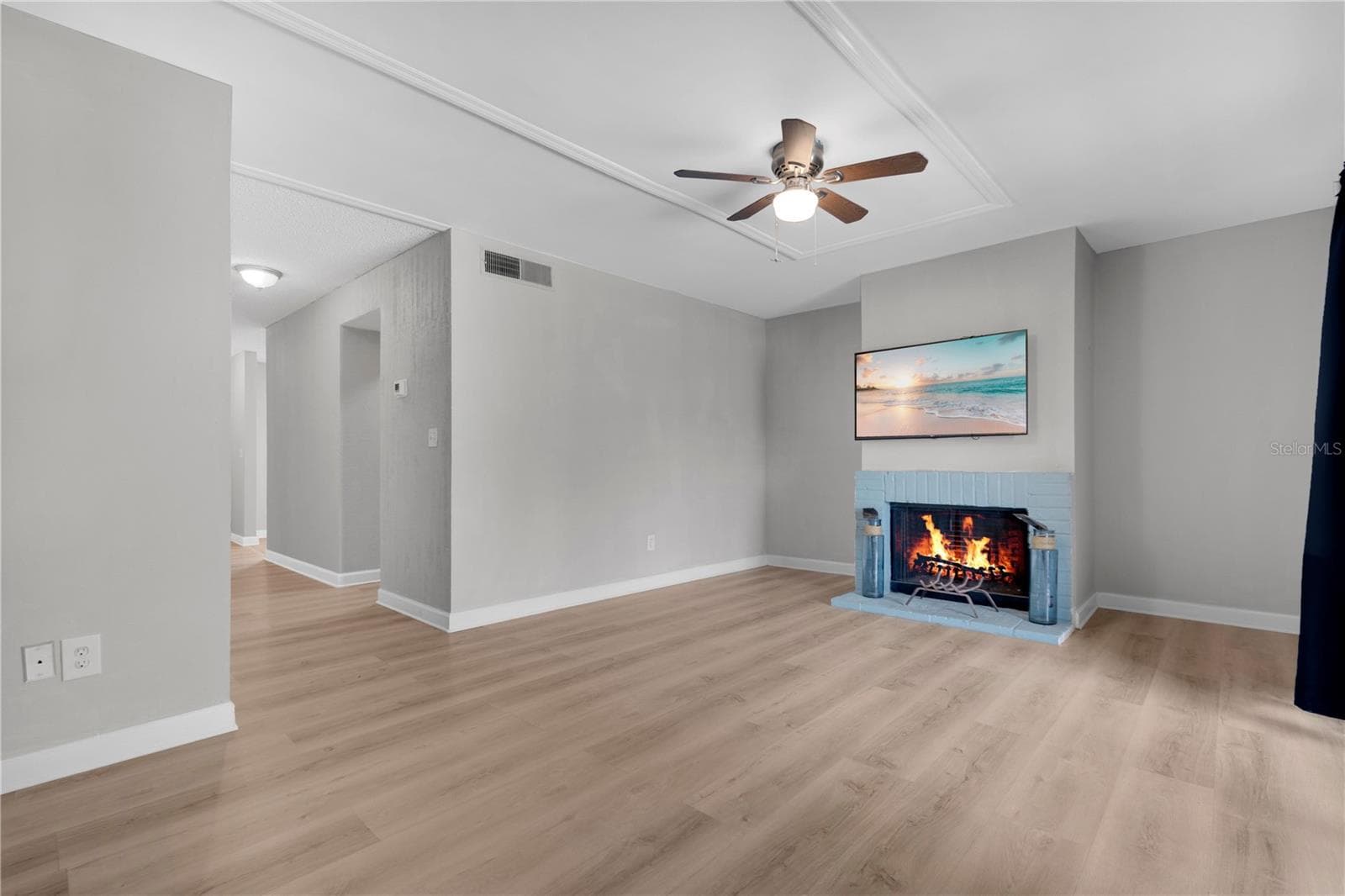 Condominium at 2326 HUNTINGTON GREEN CT #4, ORLANDO, photo 4 of 36