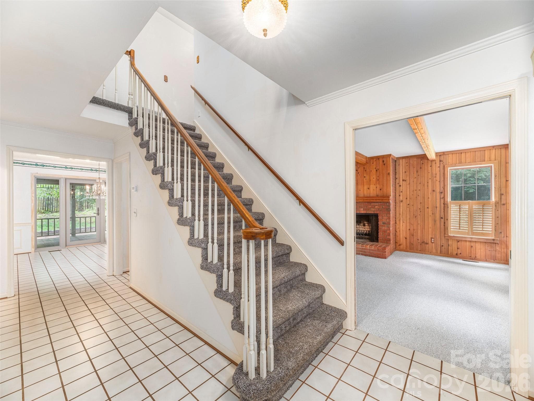 Single Family Residence at 200 Heathcote Road, Hendersonville, photo 9 of 46
