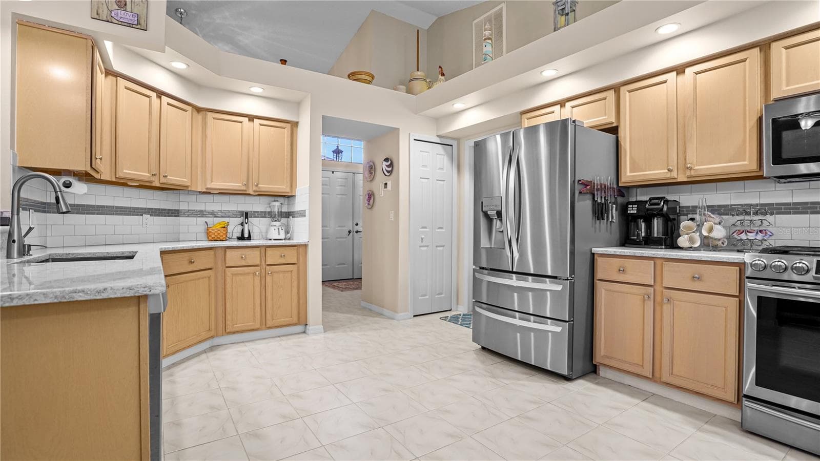 Single Family Residence at 9221 HALBERG DR, HUDSON, photo 2 of 41