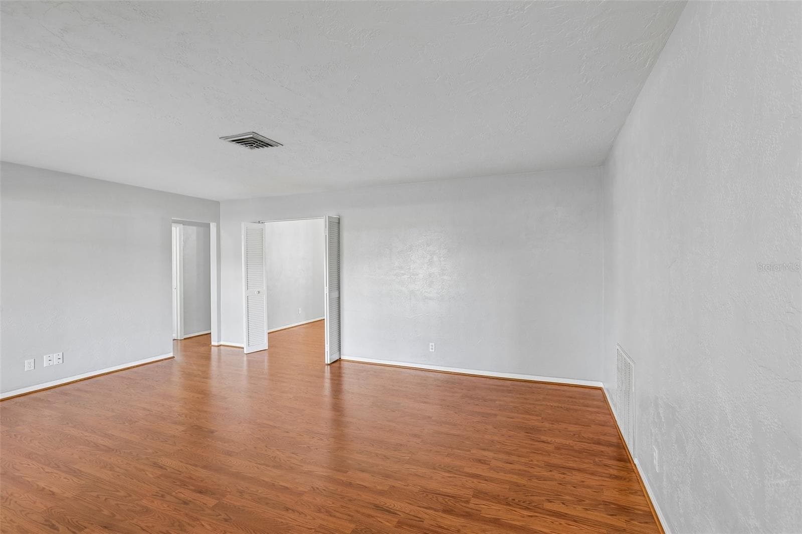 Living Room - 13178 88TH AVE N, SEMINOLE