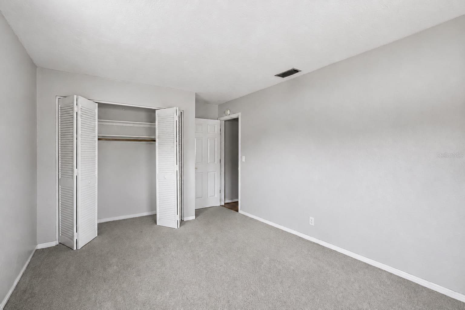 Room 4 - 13178 88TH AVE N, SEMINOLE