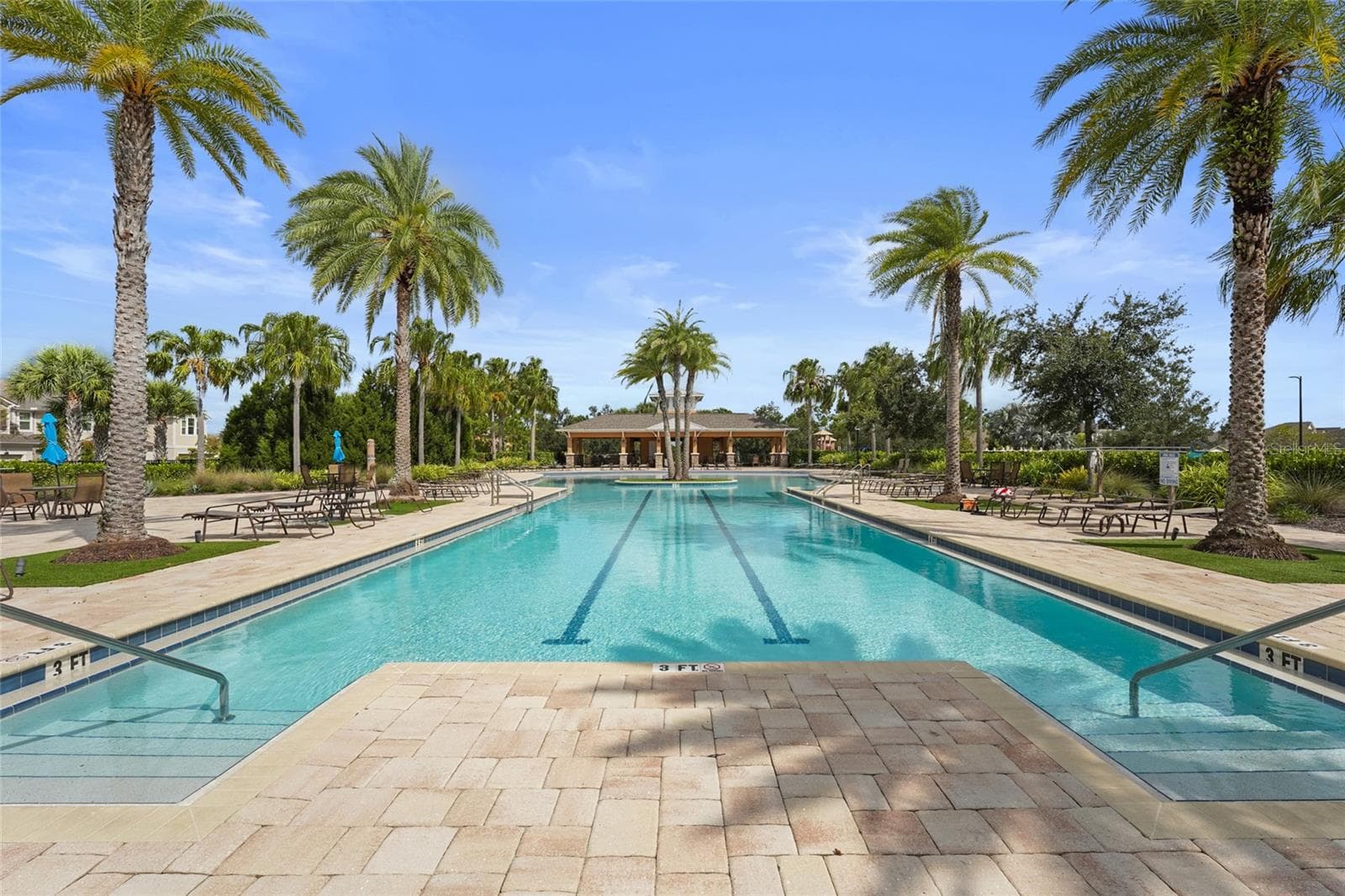 Community pool - 5353 BENTGRASS WAY, LAKEWOOD RANCH