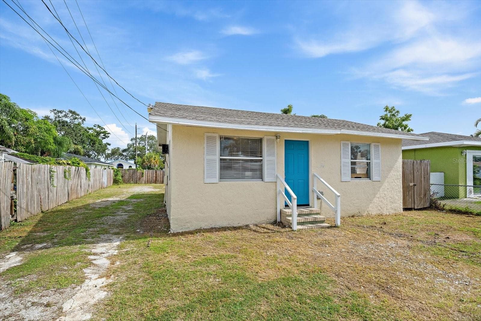 Single Family Residence at 516 29TH ST E, PALMETTO, photo 2 of 26