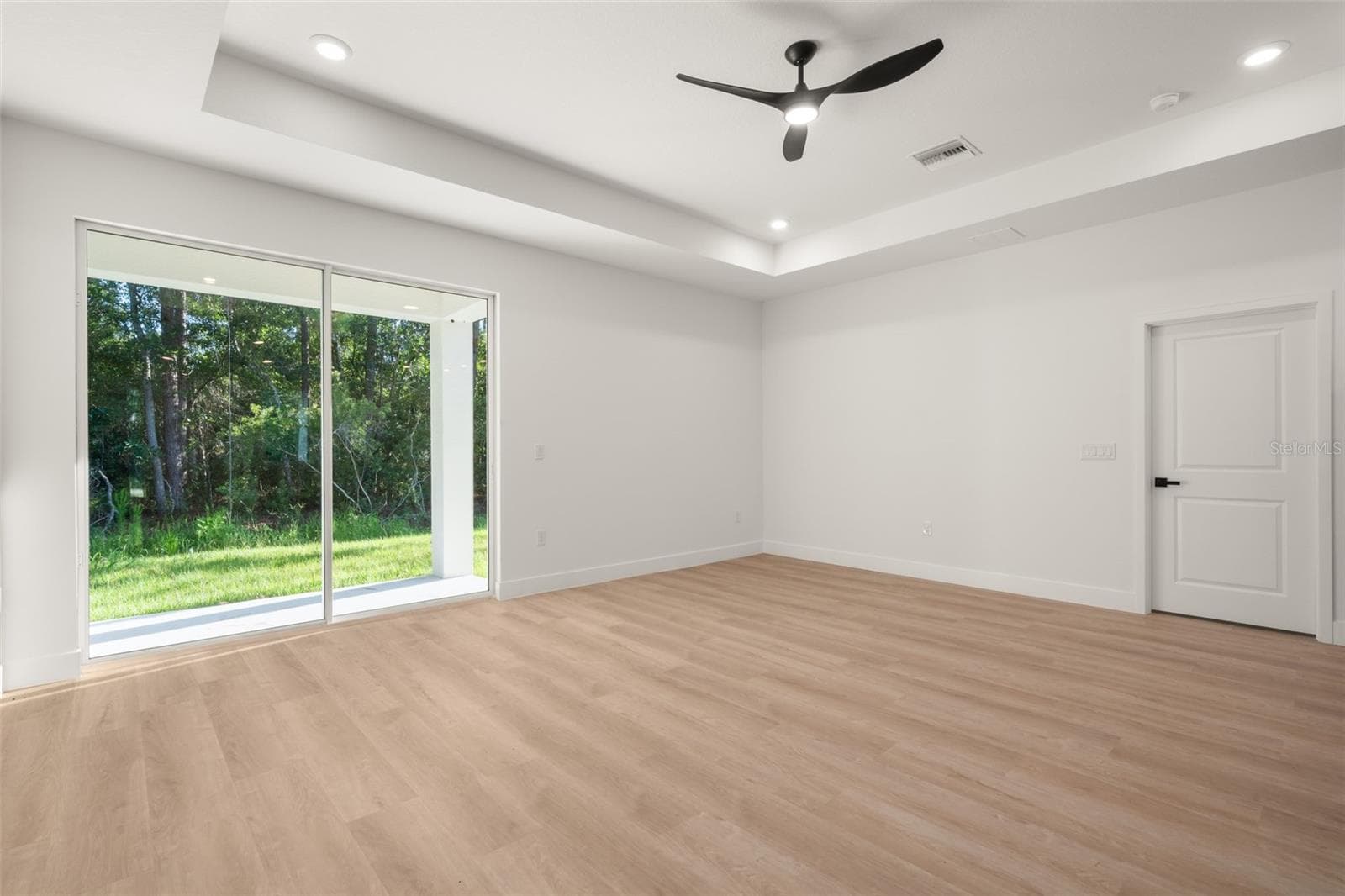 Single Family Residence at 8636 SUN N LAKE BLVD, SEBRING, photo 22 of 53