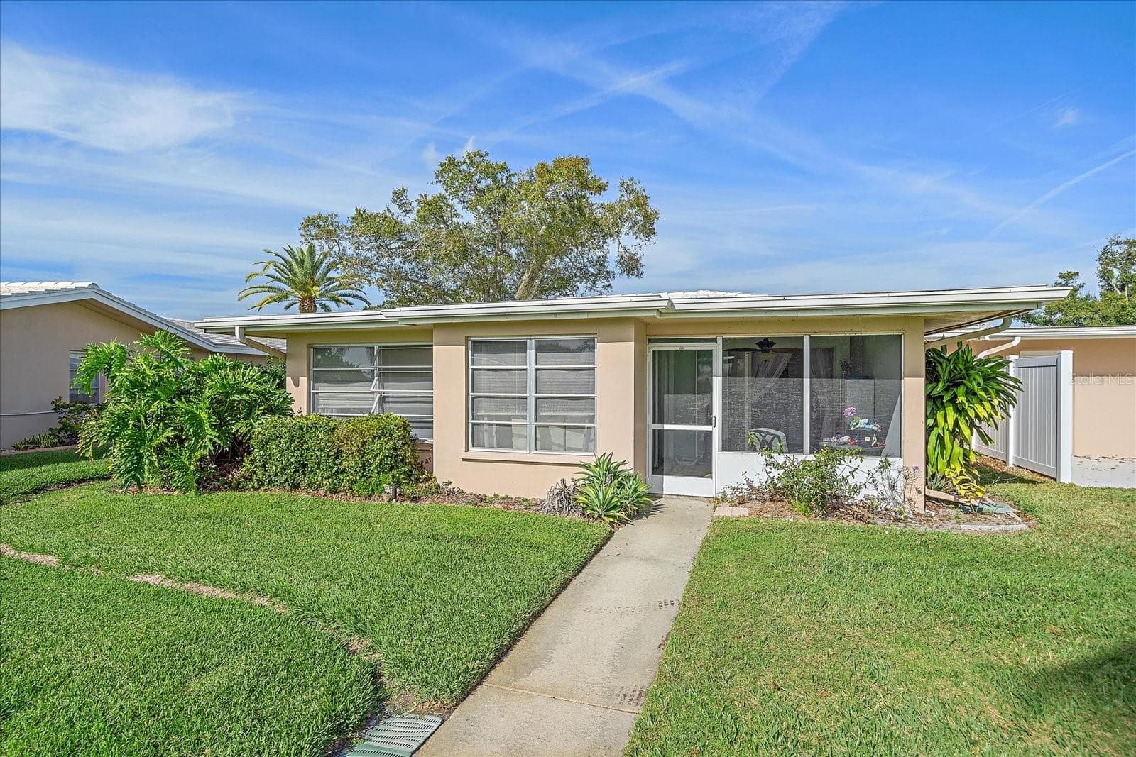 Condominium at 3286 BRUNSWICK LN #704, SARASOTA, photo 31 of 35