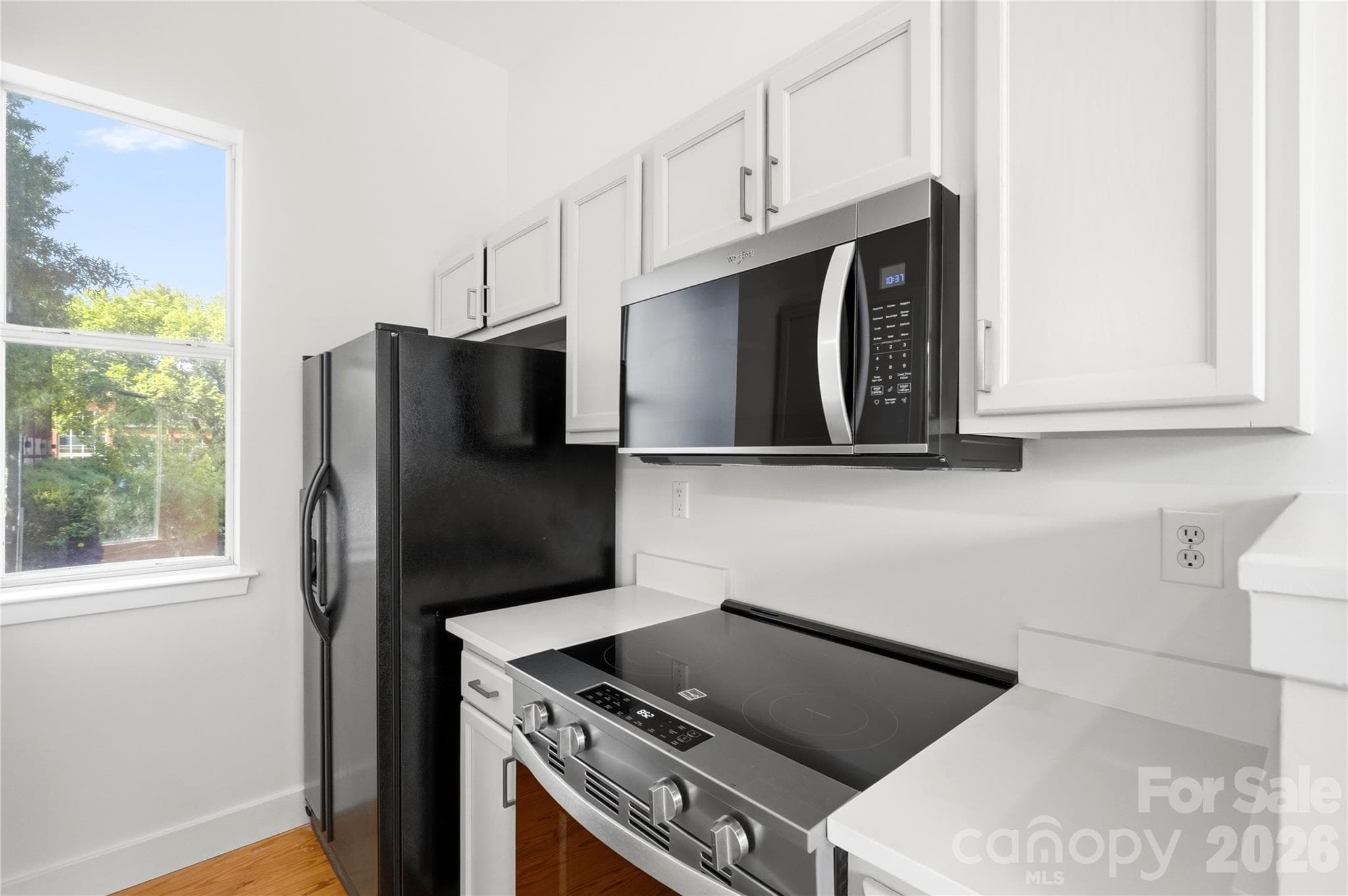Condominium at 2090 Atherton Heights Lane, Charlotte, photo 6 of 26