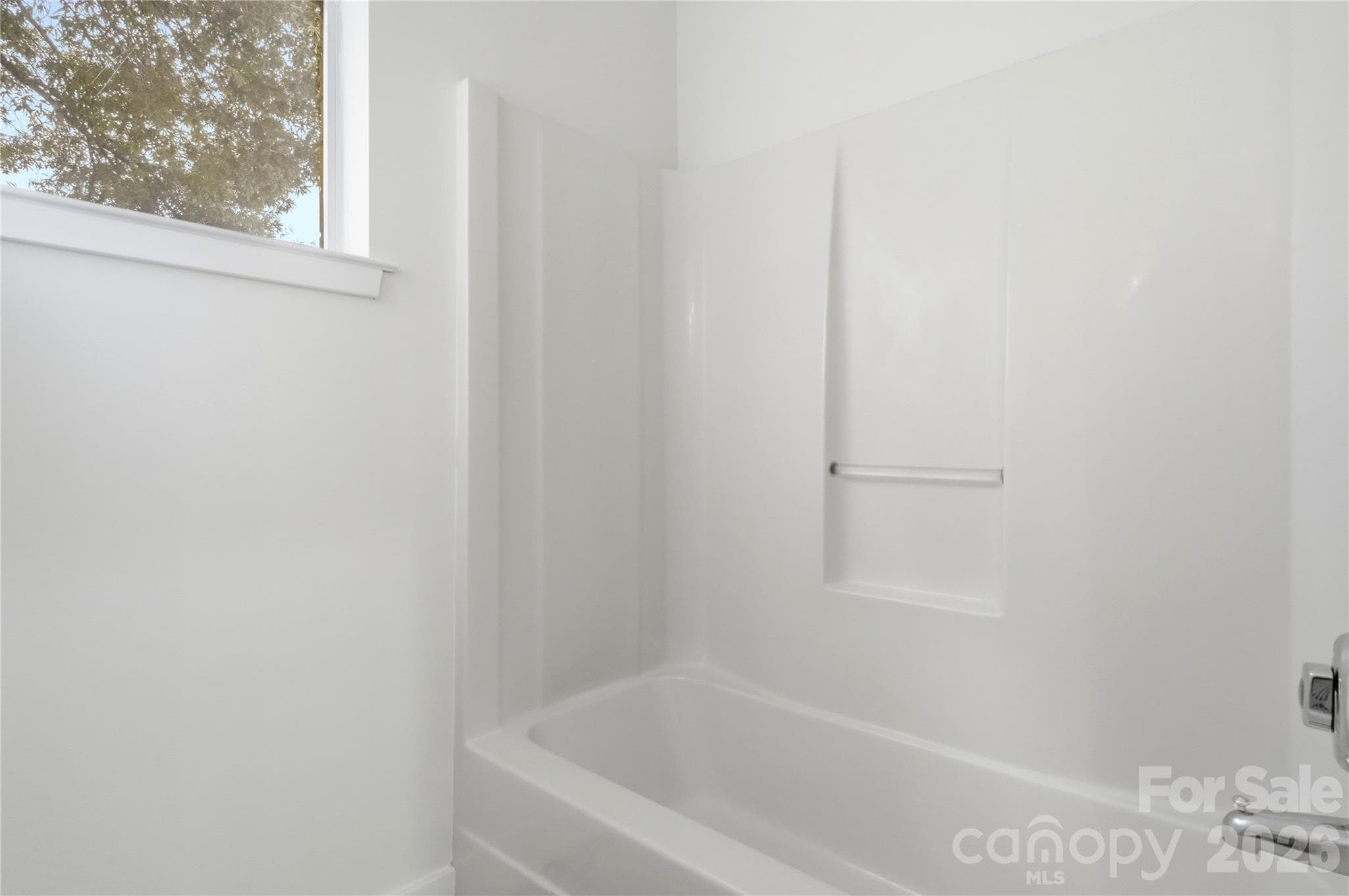 Condominium at 2090 Atherton Heights Lane, Charlotte, photo 13 of 26