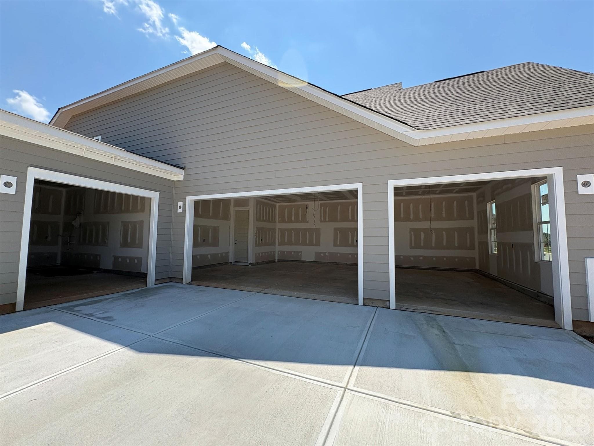 Single Family Residence at Mint Hill, photo 5 of 61