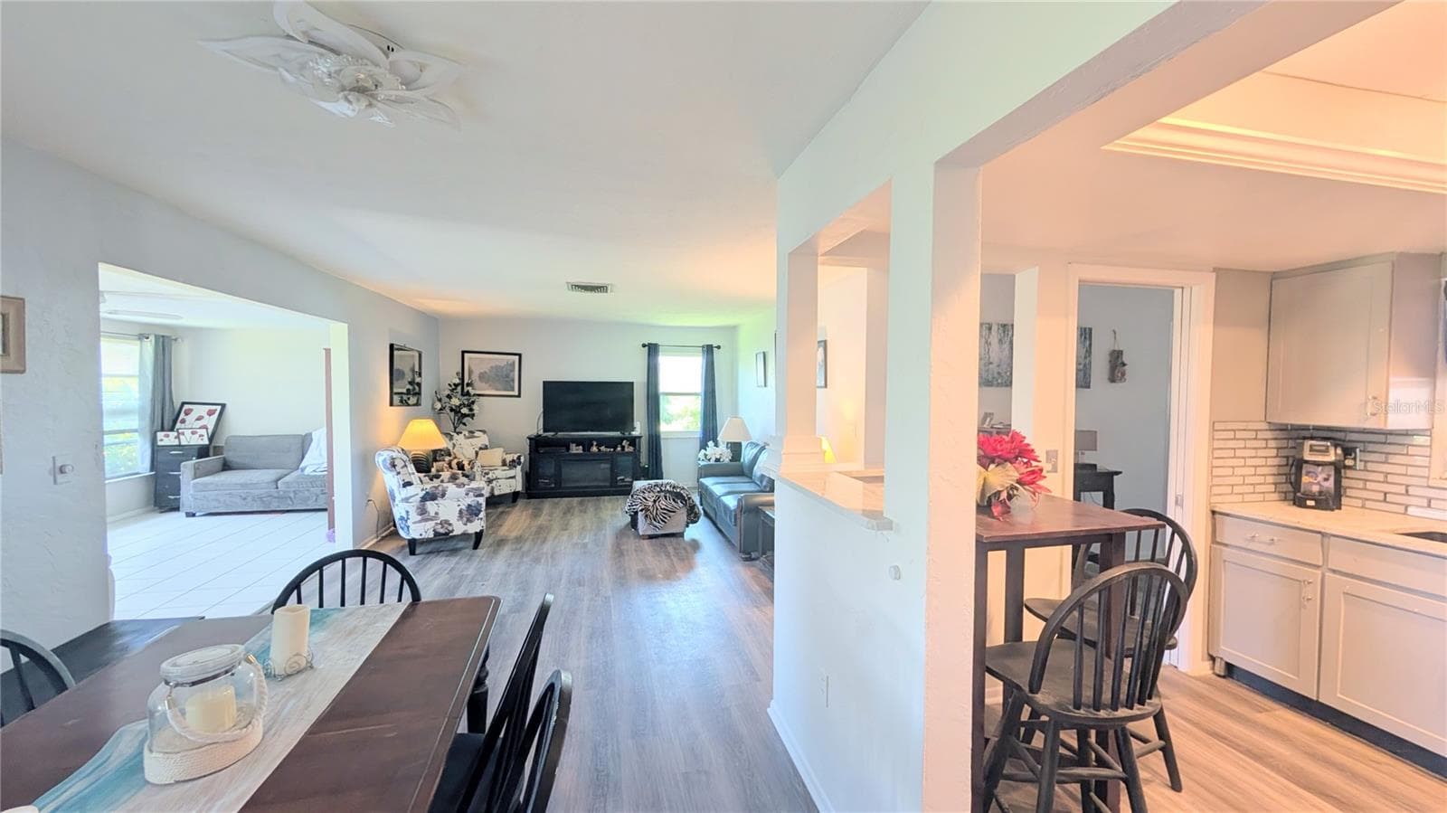 Condominium at 3286 BRUNSWICK LN #704, SARASOTA, photo 7 of 35