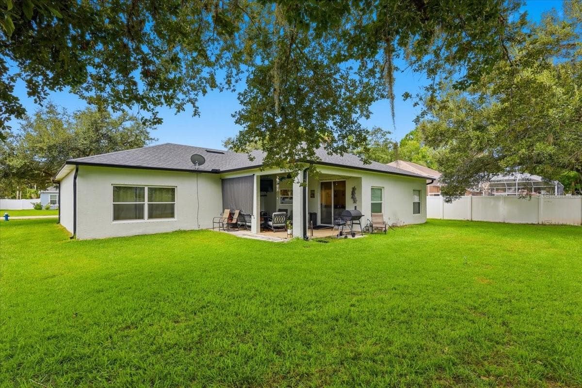 Single Family Residence at 6 BIRDSEYE PL, PALM COAST, photo 21 of 28