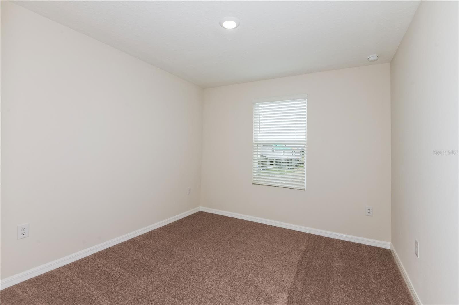 Single Family Residence at 9867 PELICAN COAST DR, DADE CITY, photo 16 of 24
