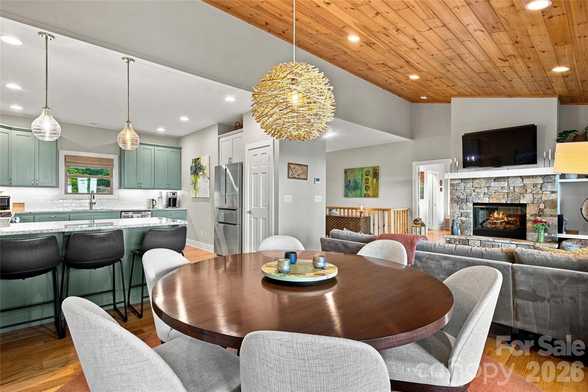 Single Family Residence at 600 Tanglewood Lane, Saluda, photo 15 of 48