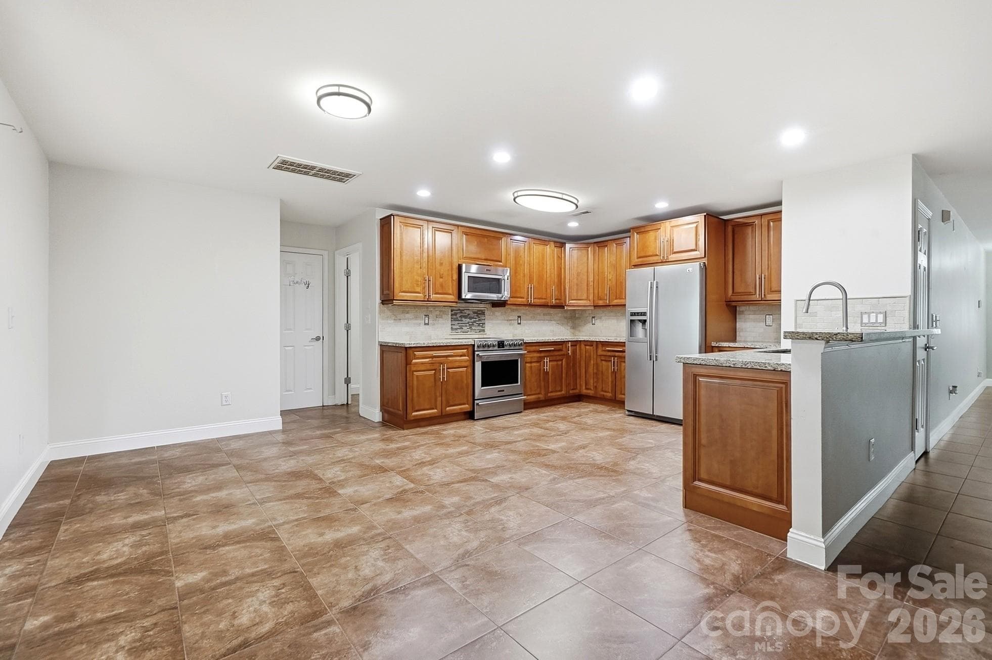 Kitchen/Breakfast area - 6324 Carpentaria Court, Charlotte