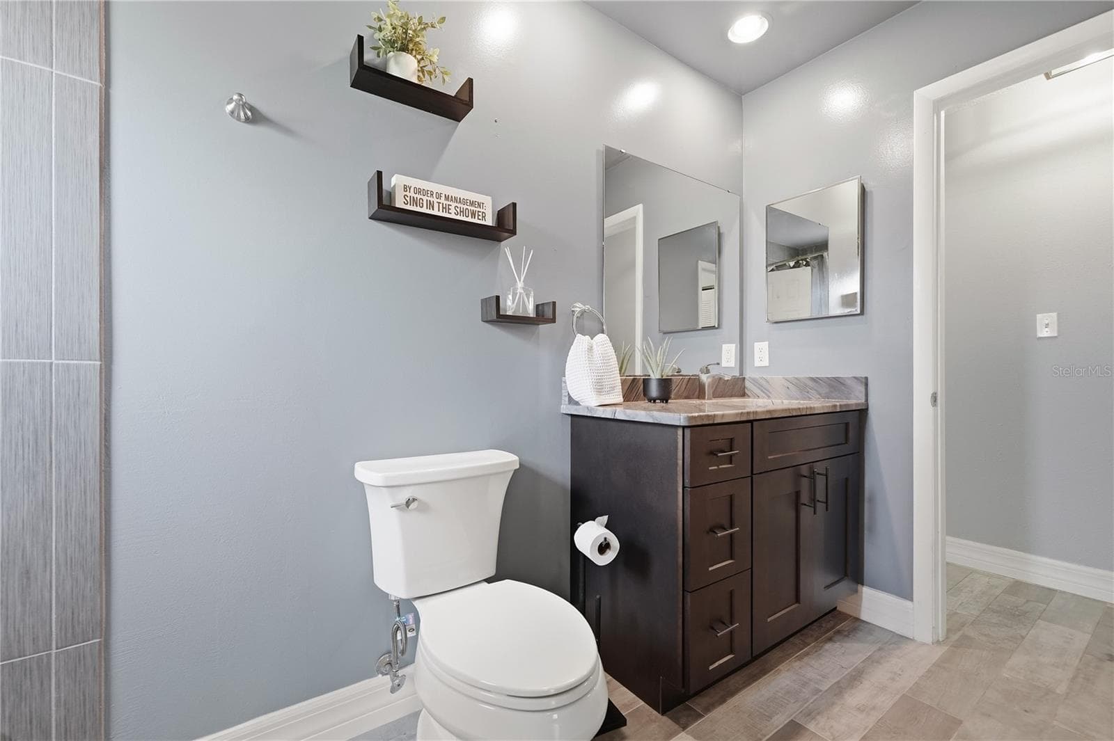 Bathroom 2 - 10702 WILLIAM TELL DR, ORLANDO