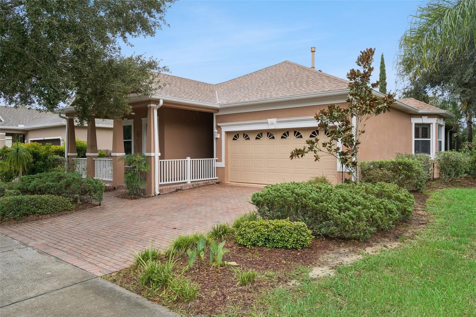 100 FLAME VINE WAY